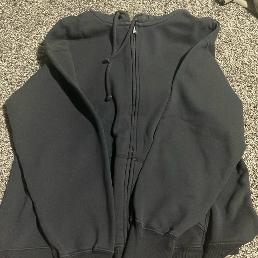hollister zip up